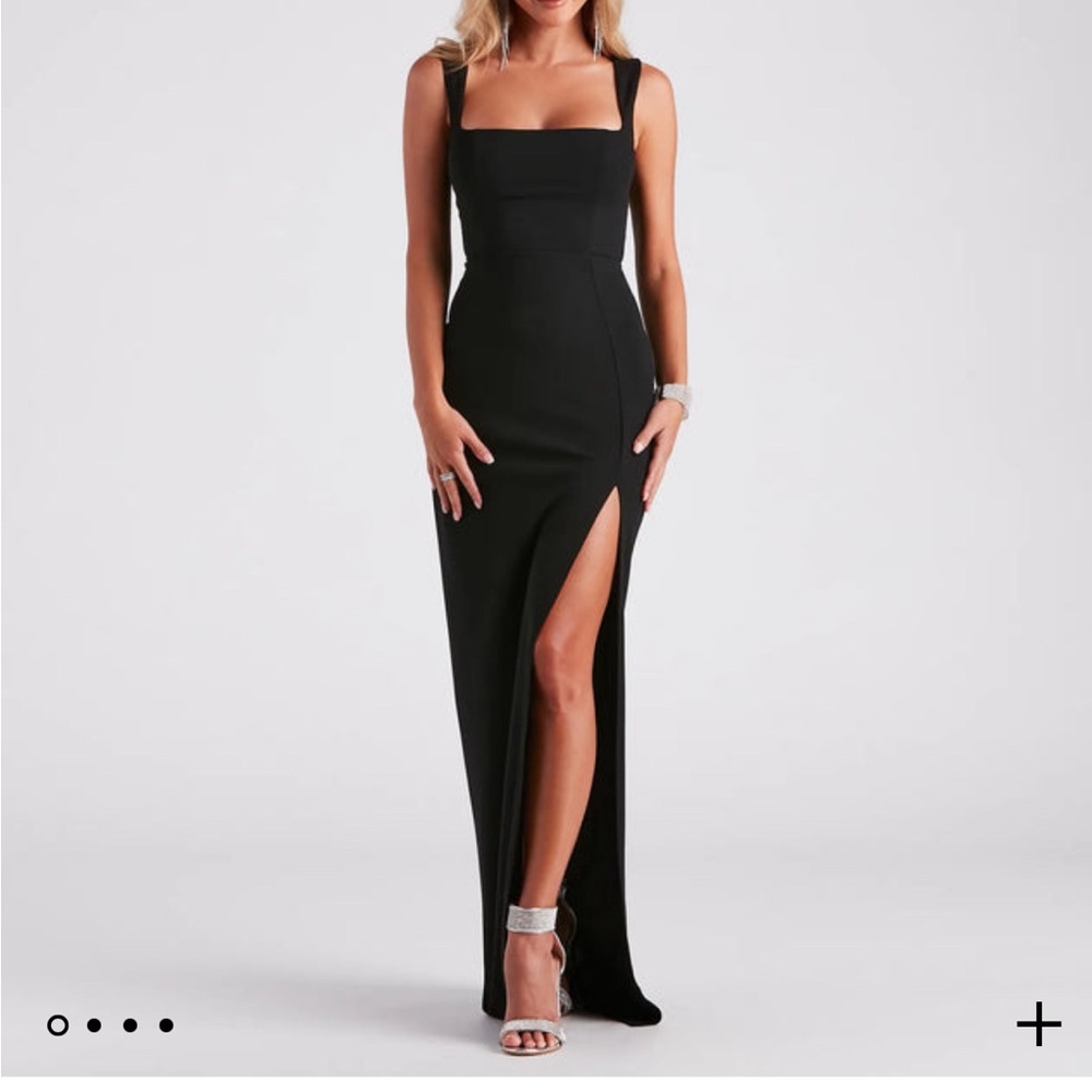 Savannah Formal Crepe Long Dress